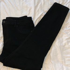 Black Jeans